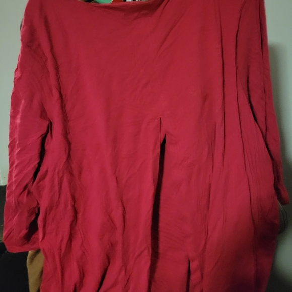 AVENUE Shirt Long Sleeve NWT NEW Maroon/Burgundy Red Layered Pull-Over 30/32 - Picture 2 of 2